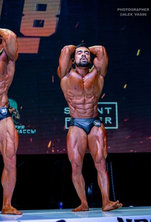 CLASSIC PHYSIQUE НОВИЧКИ